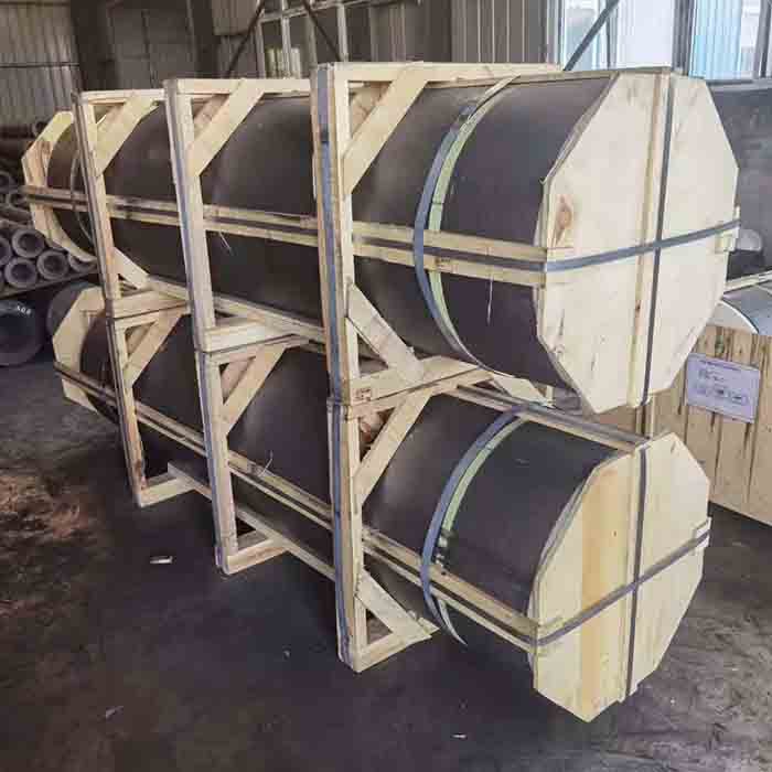 Low Consumption Graphite Electrode